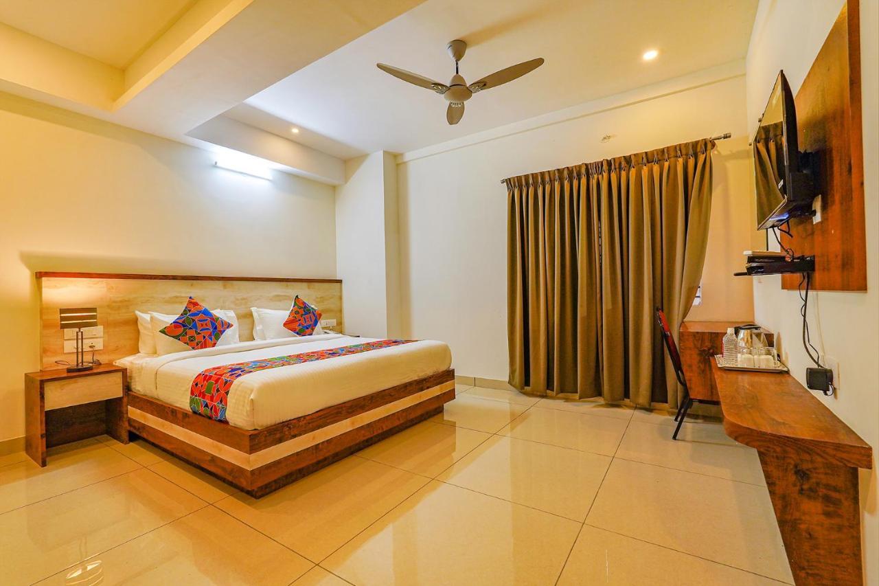 Fabhotel Shakthi Suites - Nr Jayadeva Hospital Бенґалуру Екстер'єр фото