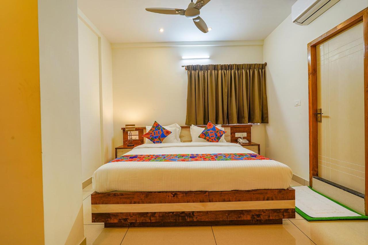 Fabhotel Shakthi Suites - Nr Jayadeva Hospital Бенґалуру Екстер'єр фото