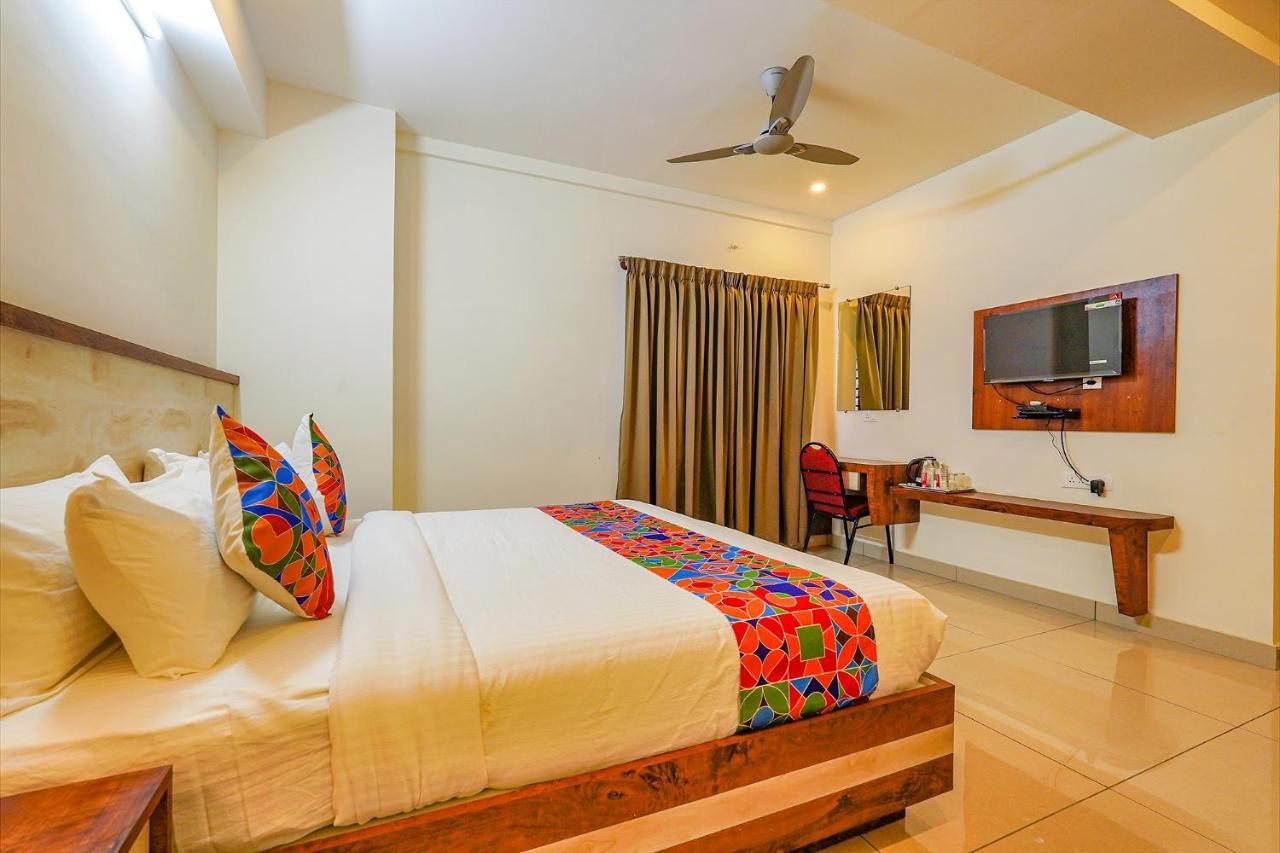 Fabhotel Shakthi Suites - Nr Jayadeva Hospital Бенґалуру Екстер'єр фото