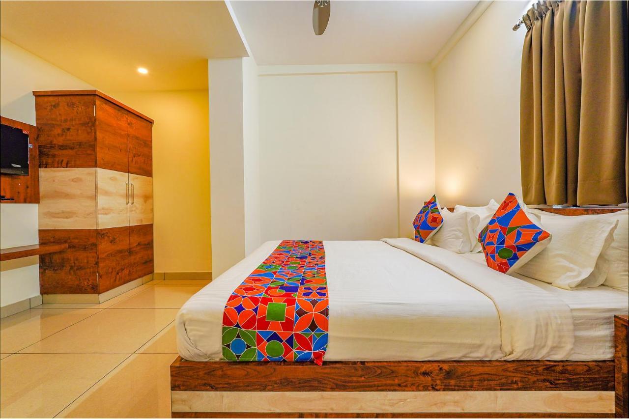 Fabhotel Shakthi Suites - Nr Jayadeva Hospital Бенґалуру Екстер'єр фото